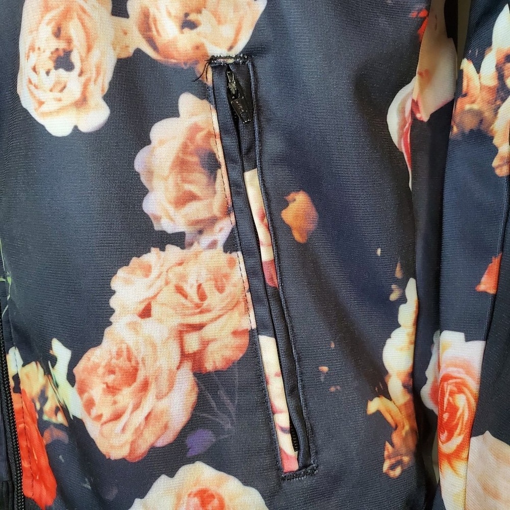 Adidas Originals Firebird Floral Roses Track Jacket Small - Picture 3 of 9